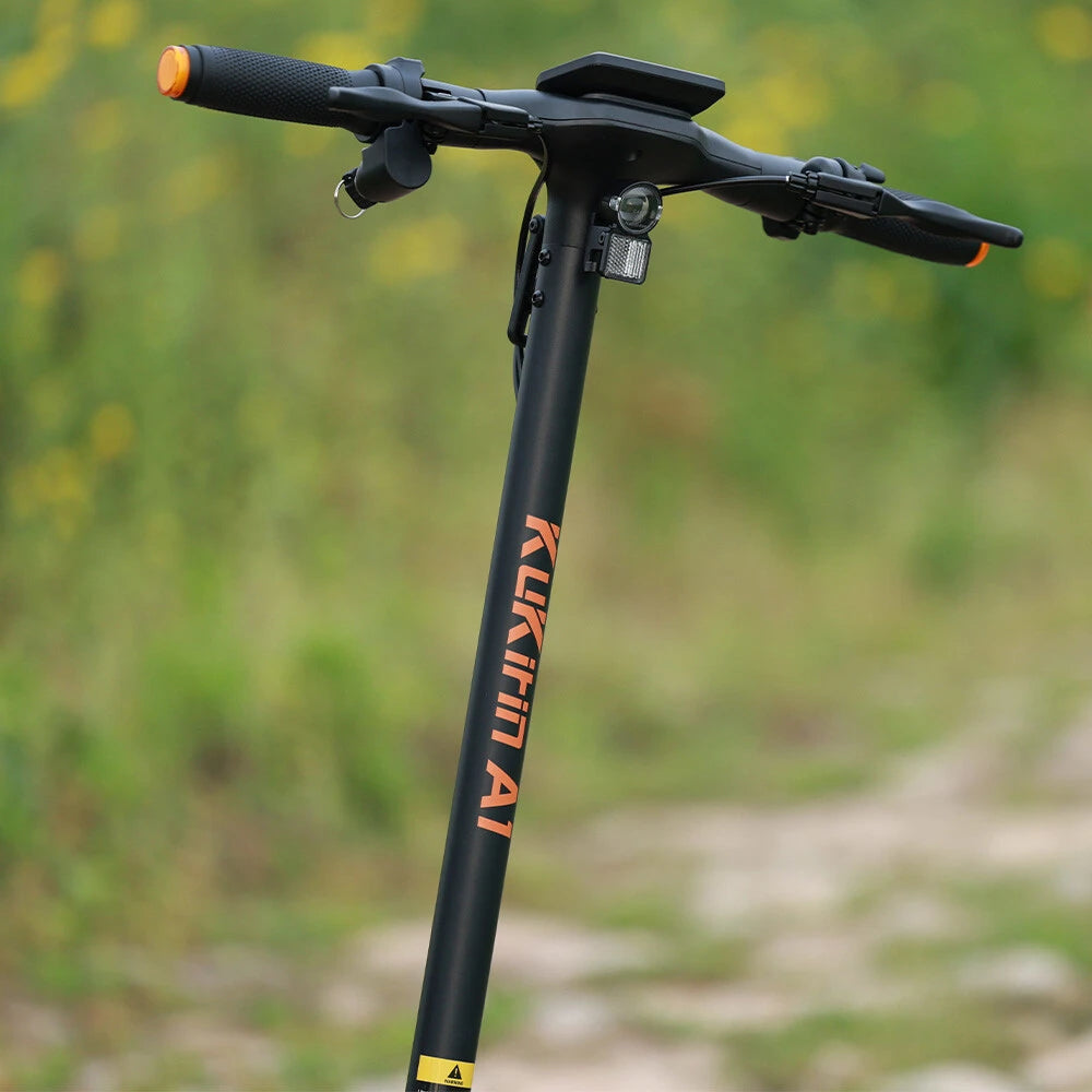 Patinete eléctrico plegable Kukirin A1 | Batería de 48V 13Ah | Motor de 800 W | Autonomía de 45 km