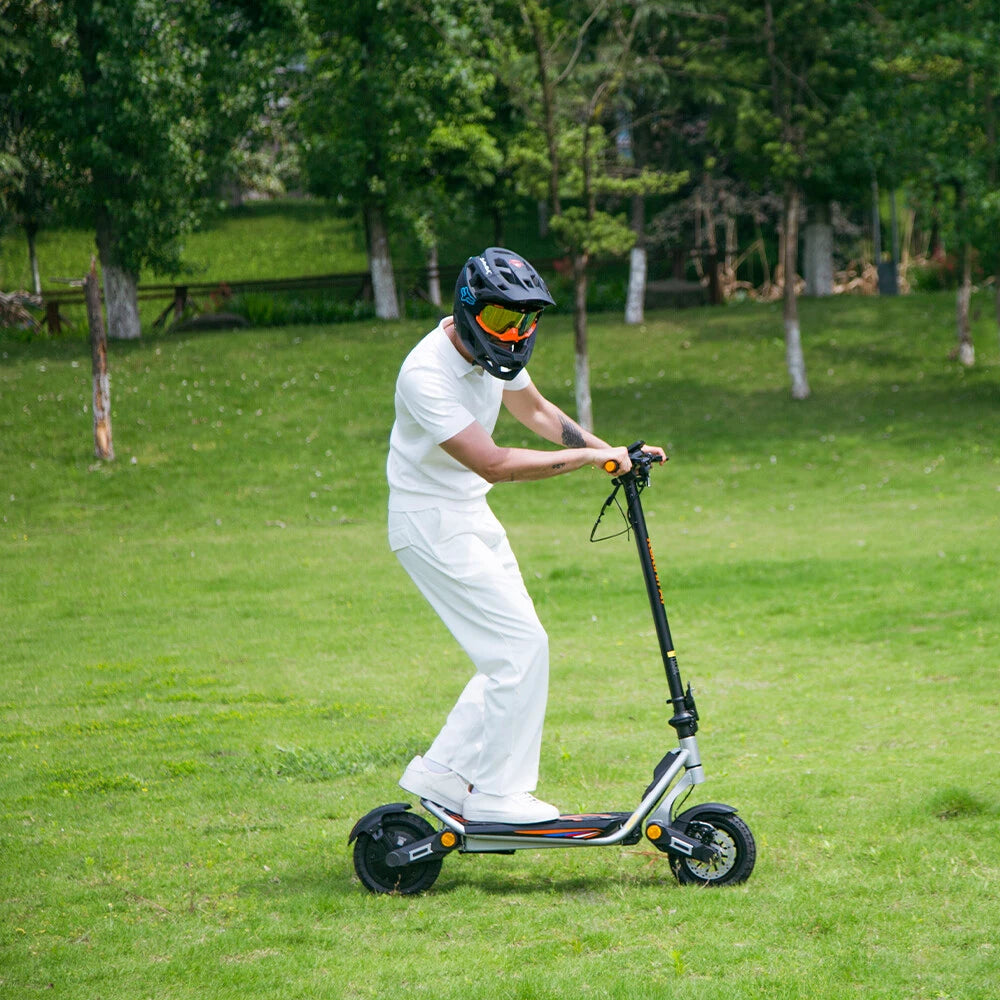 Patinete eléctrico plegable Kukirin A1 | Batería de 48V 13Ah | Motor de 800 W | Autonomía de 45 km
